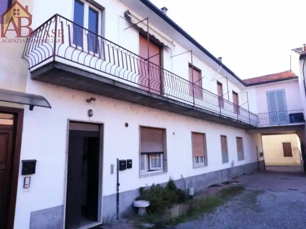 Appartamento in vendita a Gambolò