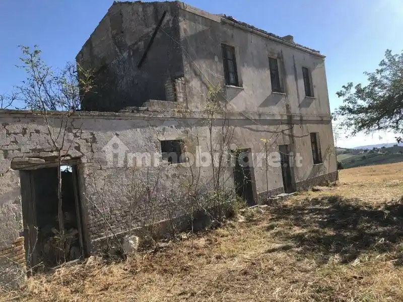 Rustico, da ristrutturare, 230 m², Cupello - foto 2