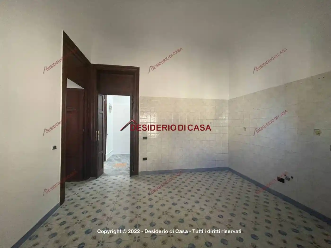 Palazzo - Edificio in vendita a Casteldaccia