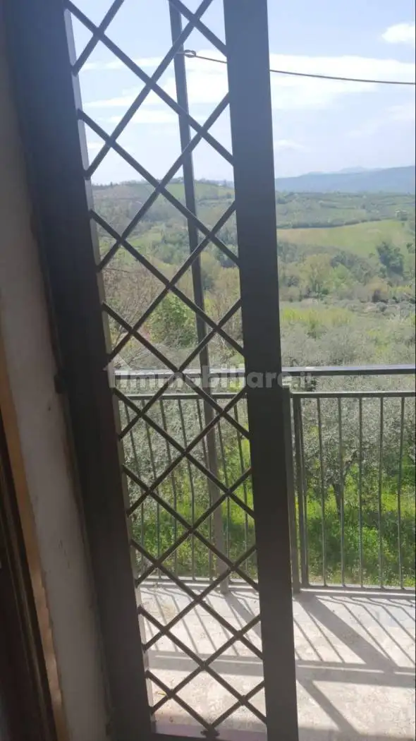 Villa unifamiliare Strada Statale della Valle del Sele I Tratto, Castel Baronia - foto 2