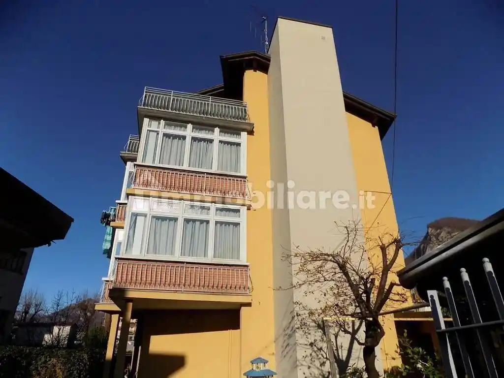 Appartamento in vendita a Calolziocorte