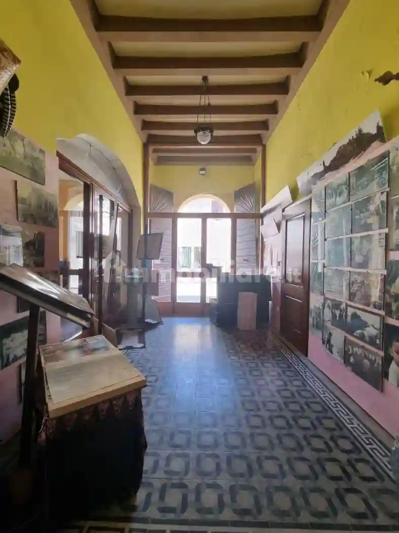 Palazzo - Edificio - foto 3