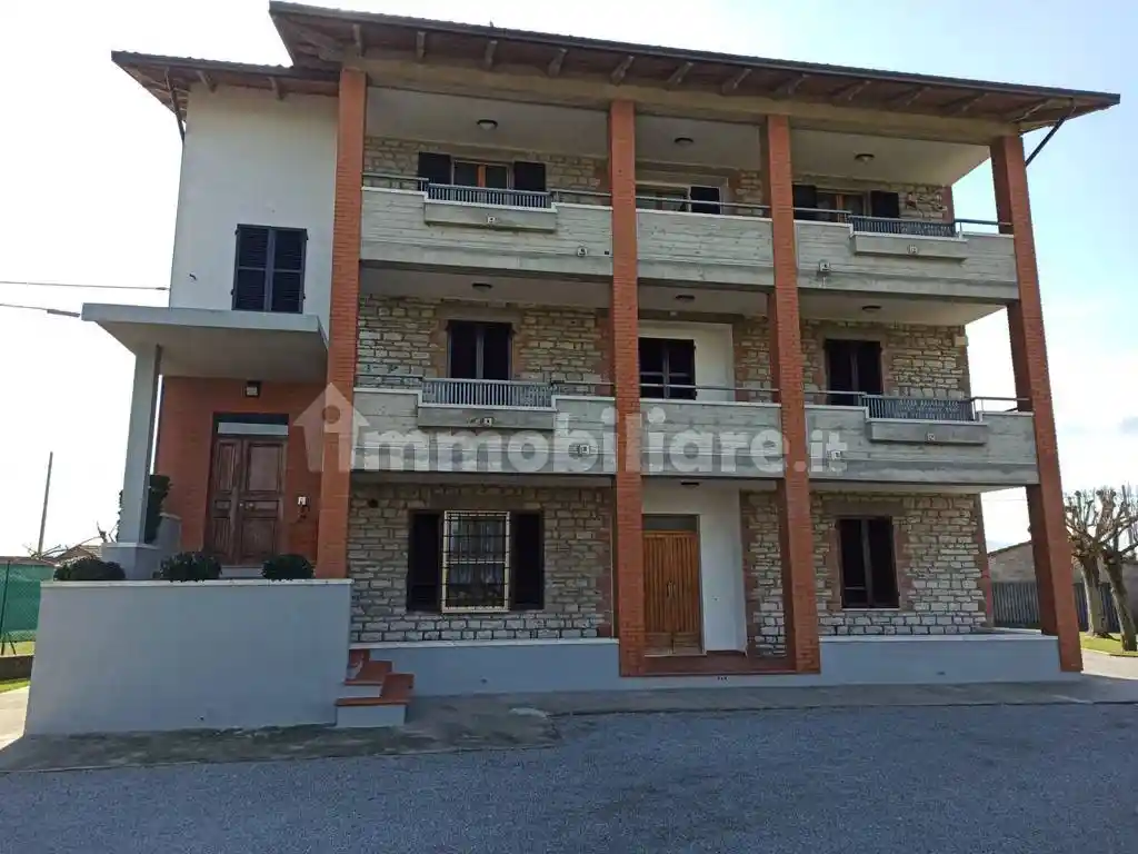 Appartamento in vendita a Castiglione del Lago