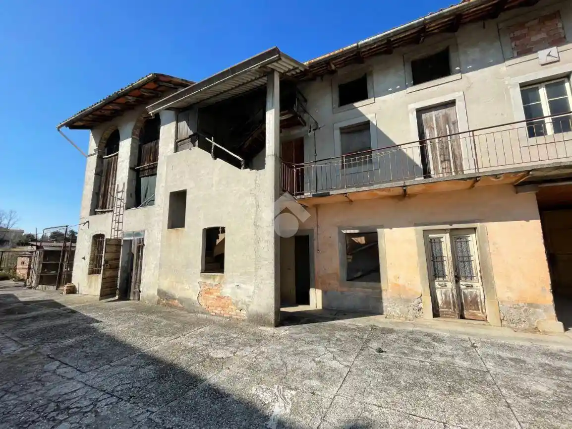 Rustico - Casale in vendita a San Daniele del Friuli