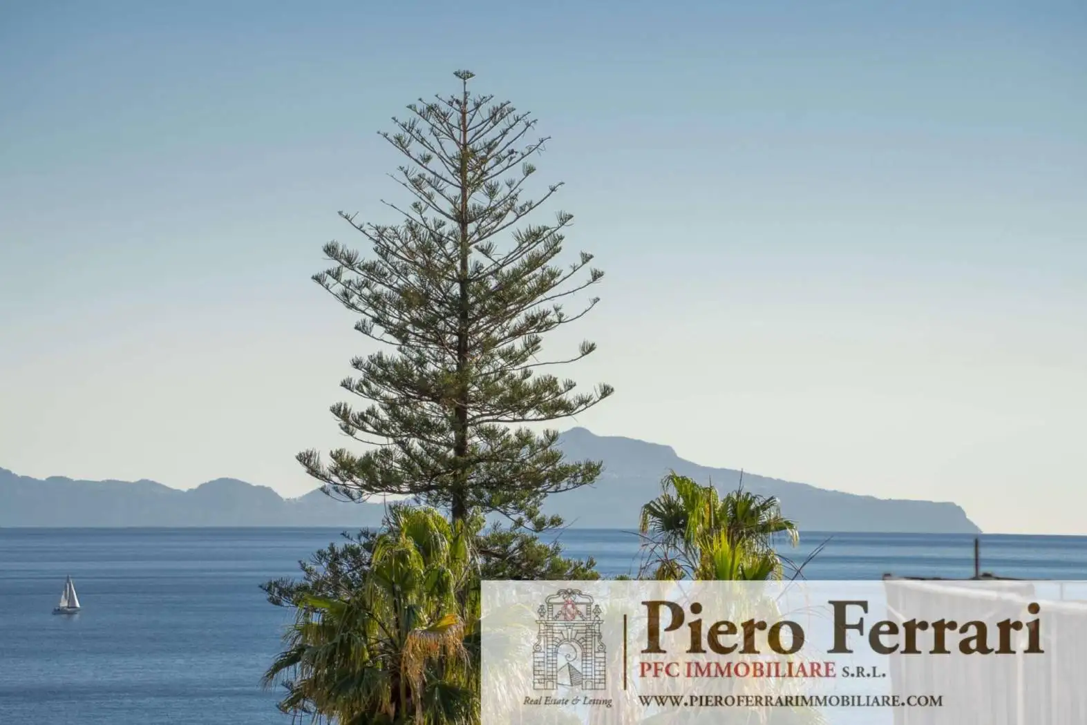 Appartamento in affitto a Napoli