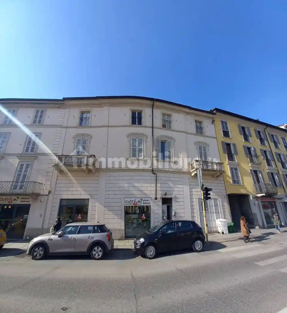 Palazzo - Edificio in vendita a Cremona