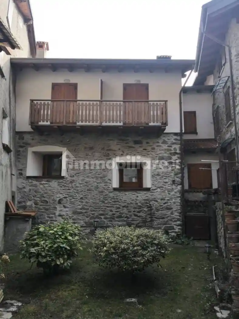 Villa in vendita a Edolo