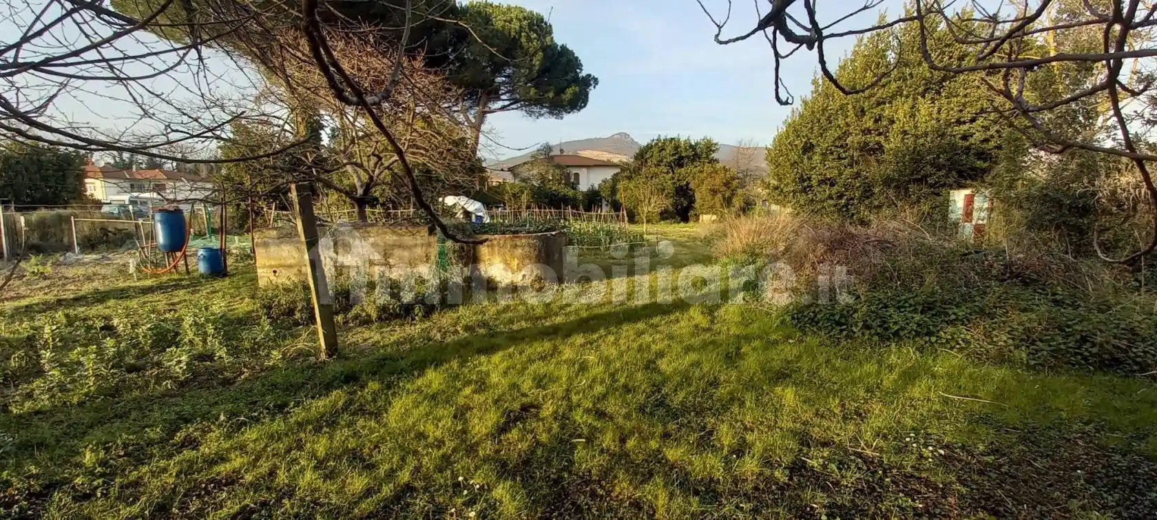 Villa in vendita a Cascina