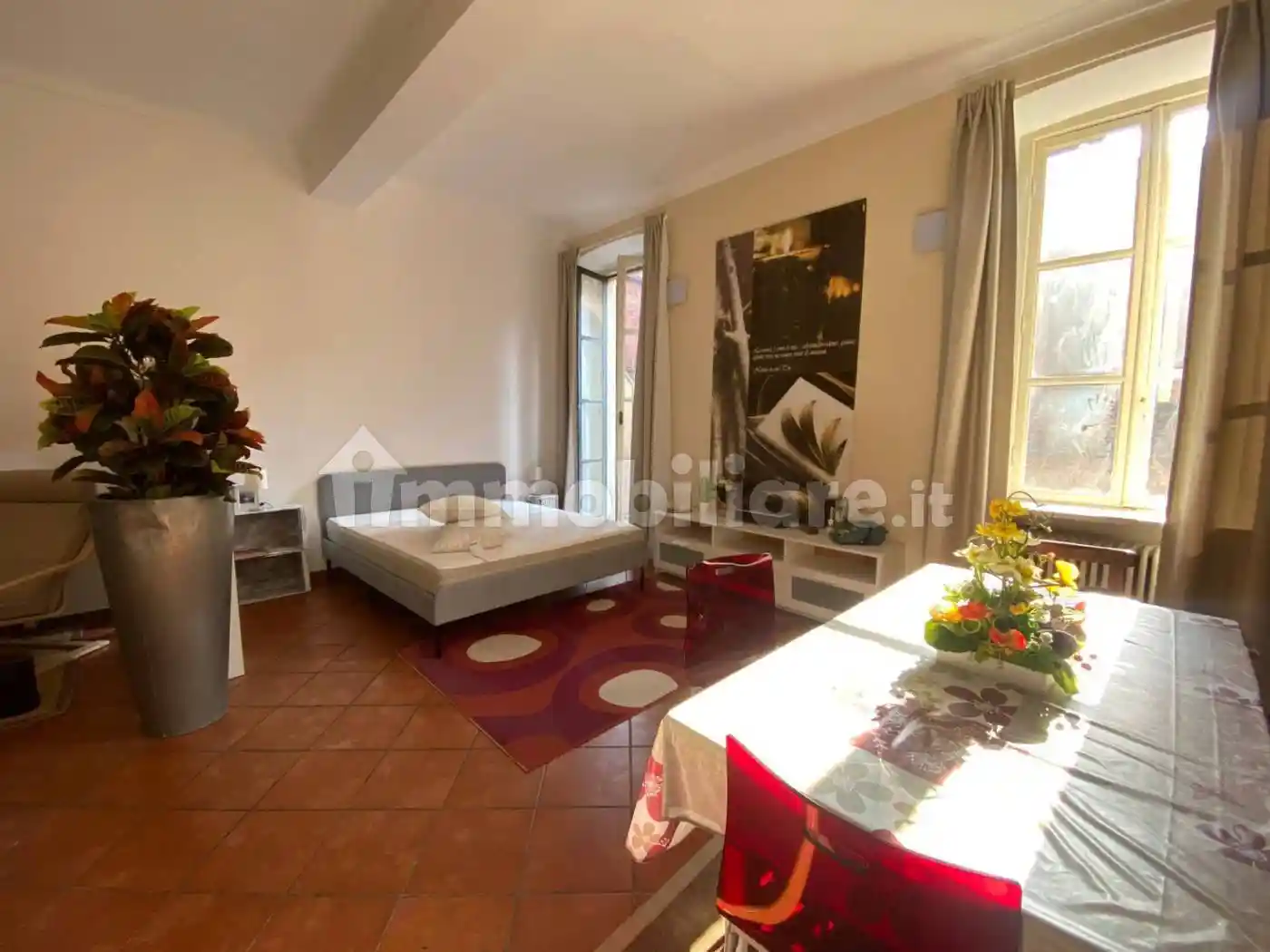 Monolocale piazza San Donato, Centro Storico, Pinerolo - foto 4