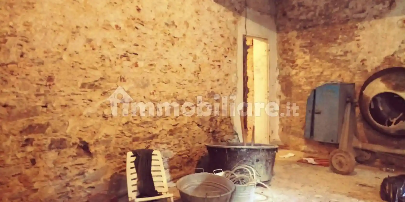 Casa indipendente in vendita a Calci