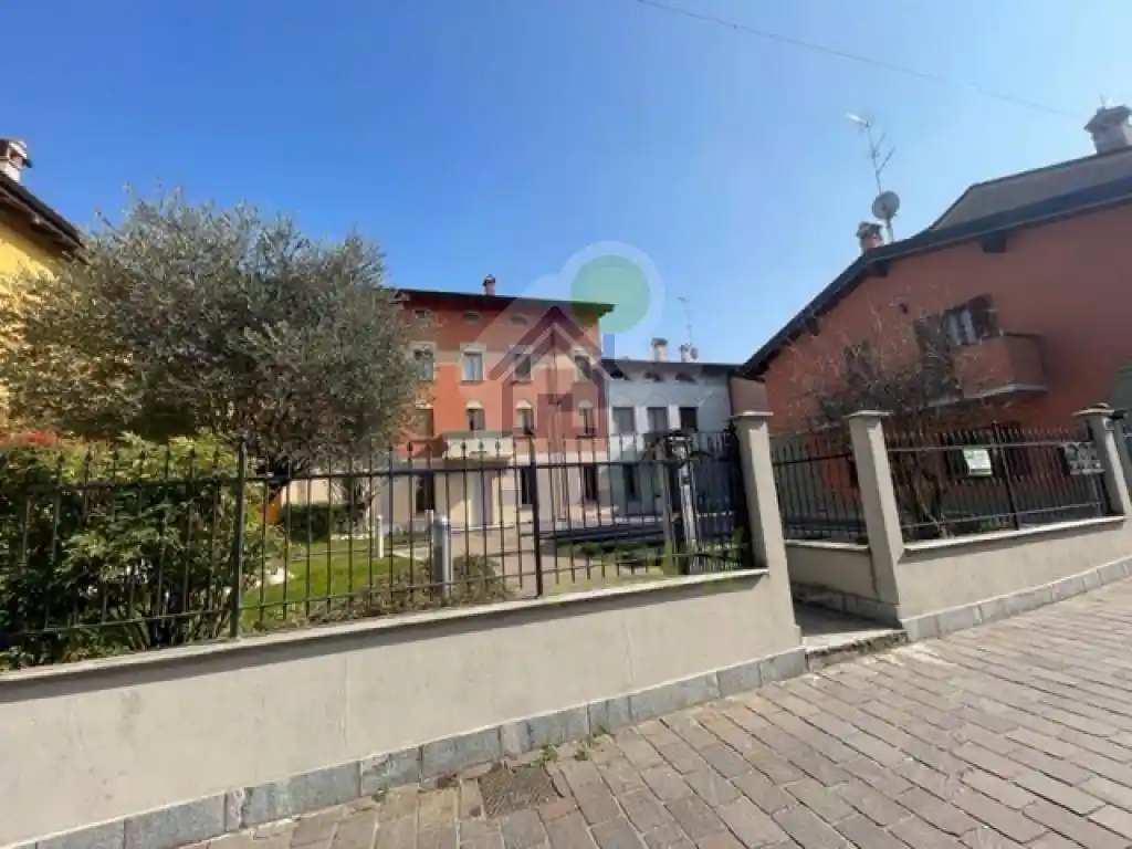 Appartamento in vendita a San Colombano al Lambro