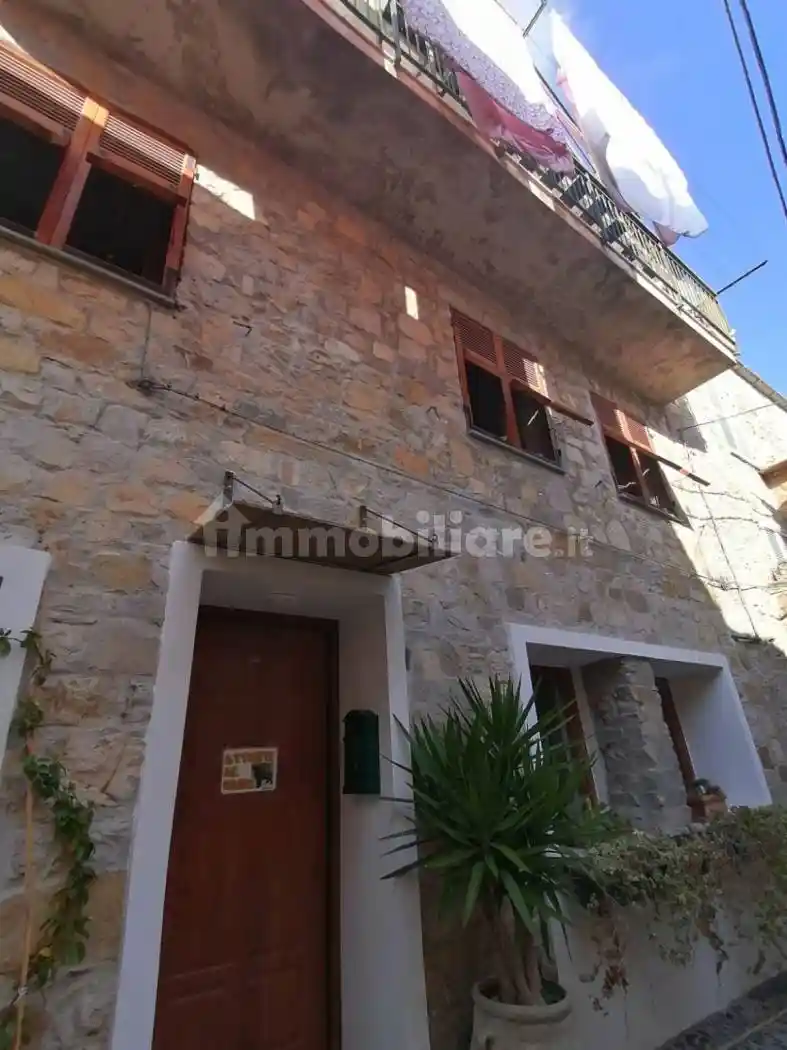 Terratetto plurifamiliare via Coniugi Morchio, Centro, Villa Faraldi - foto 3