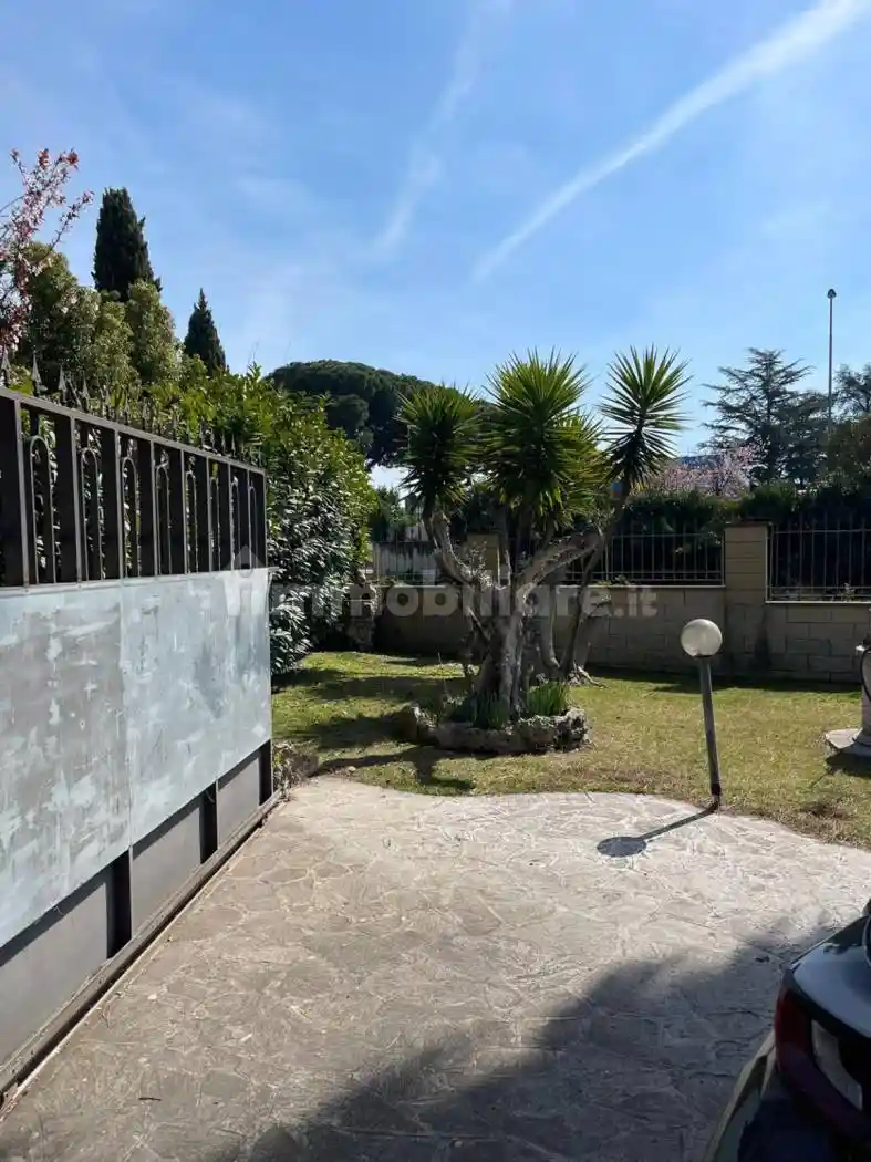 Villa in vendita a Ciampino