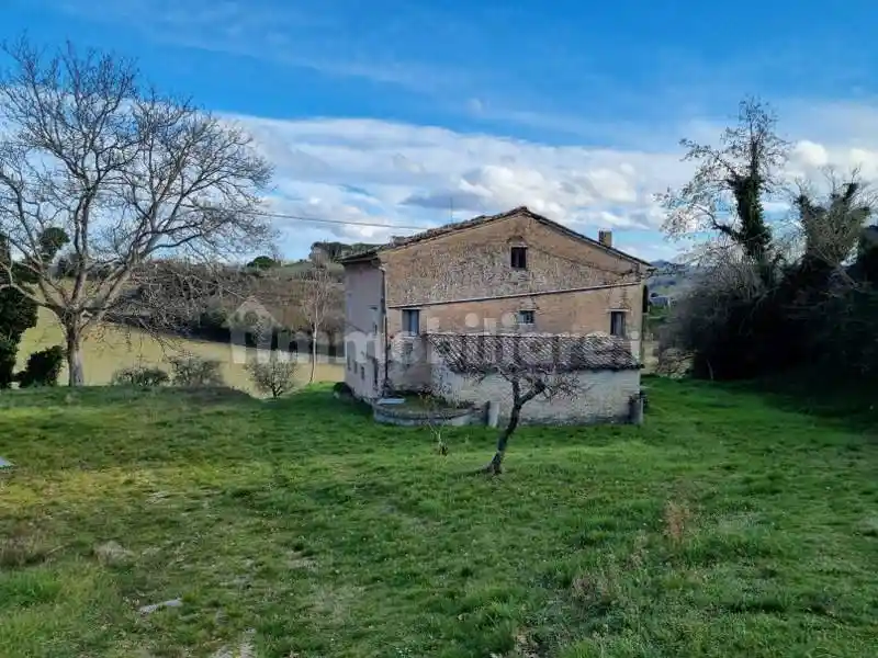 Rustico - Casale in vendita a Mogliano