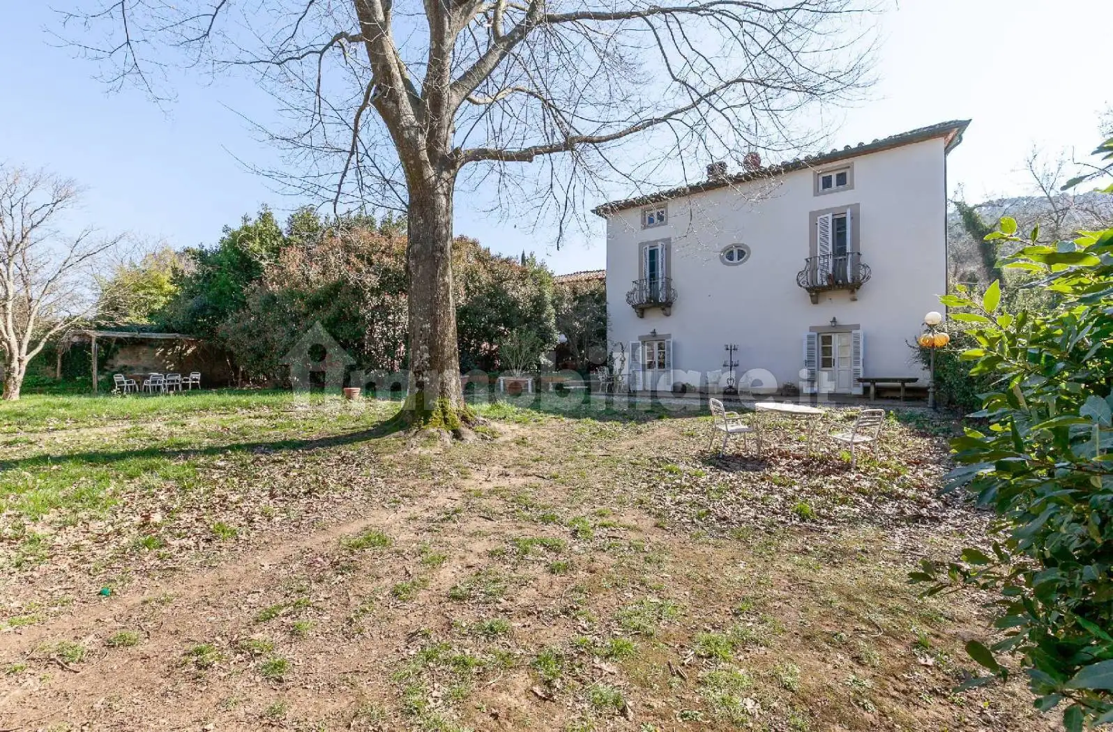 Villa in vendita a Lucca