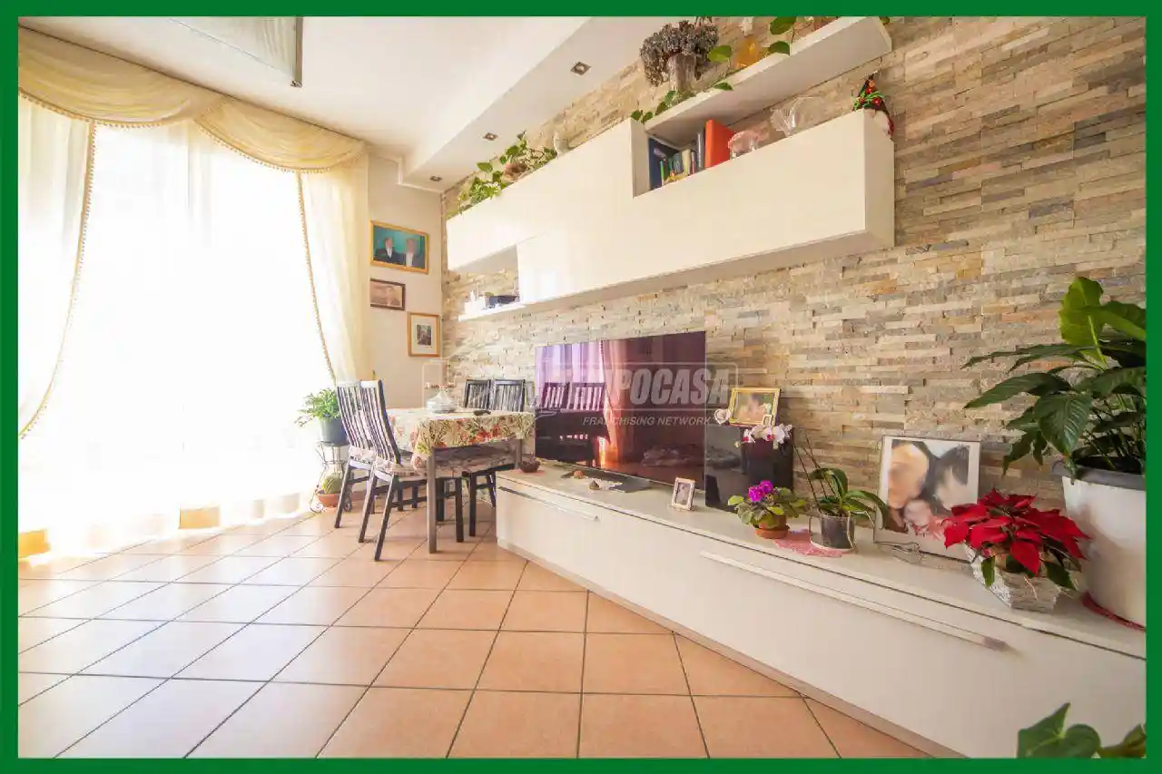 Appartamento in vendita a Varese