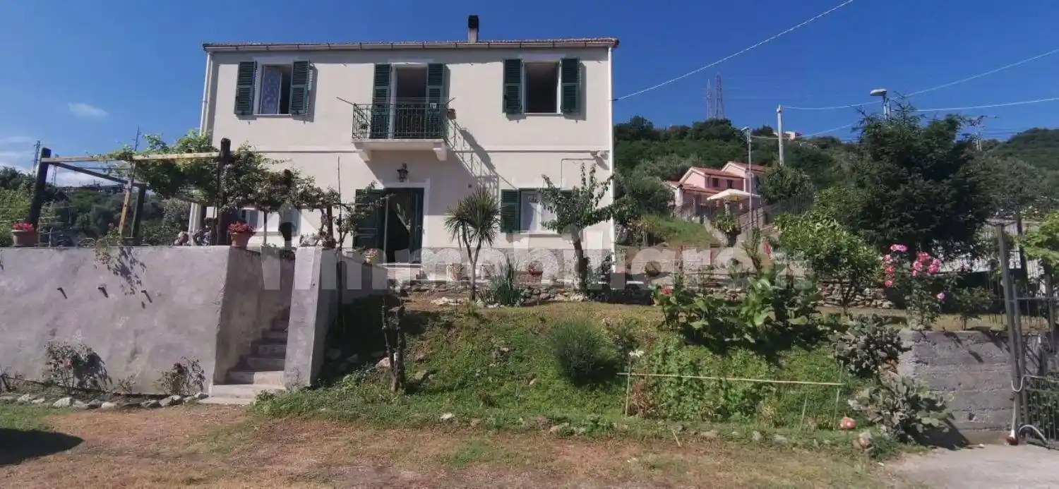 Villa in vendita a Savona