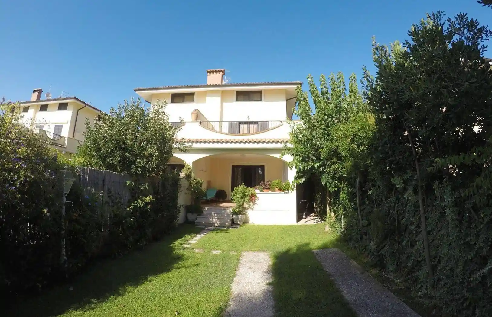 Villa in affitto a Fiumicino