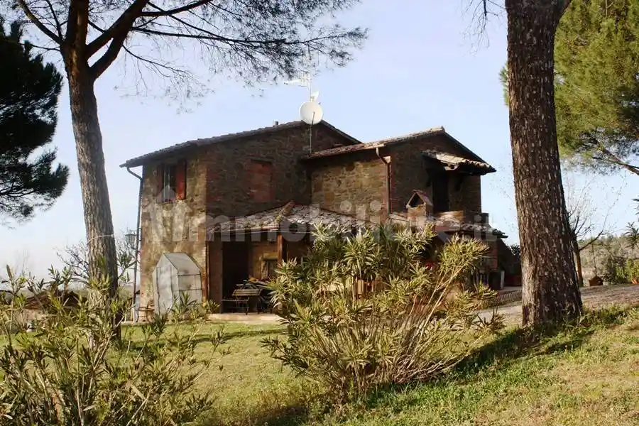 Rustico - Casale in vendita a Città della Pieve