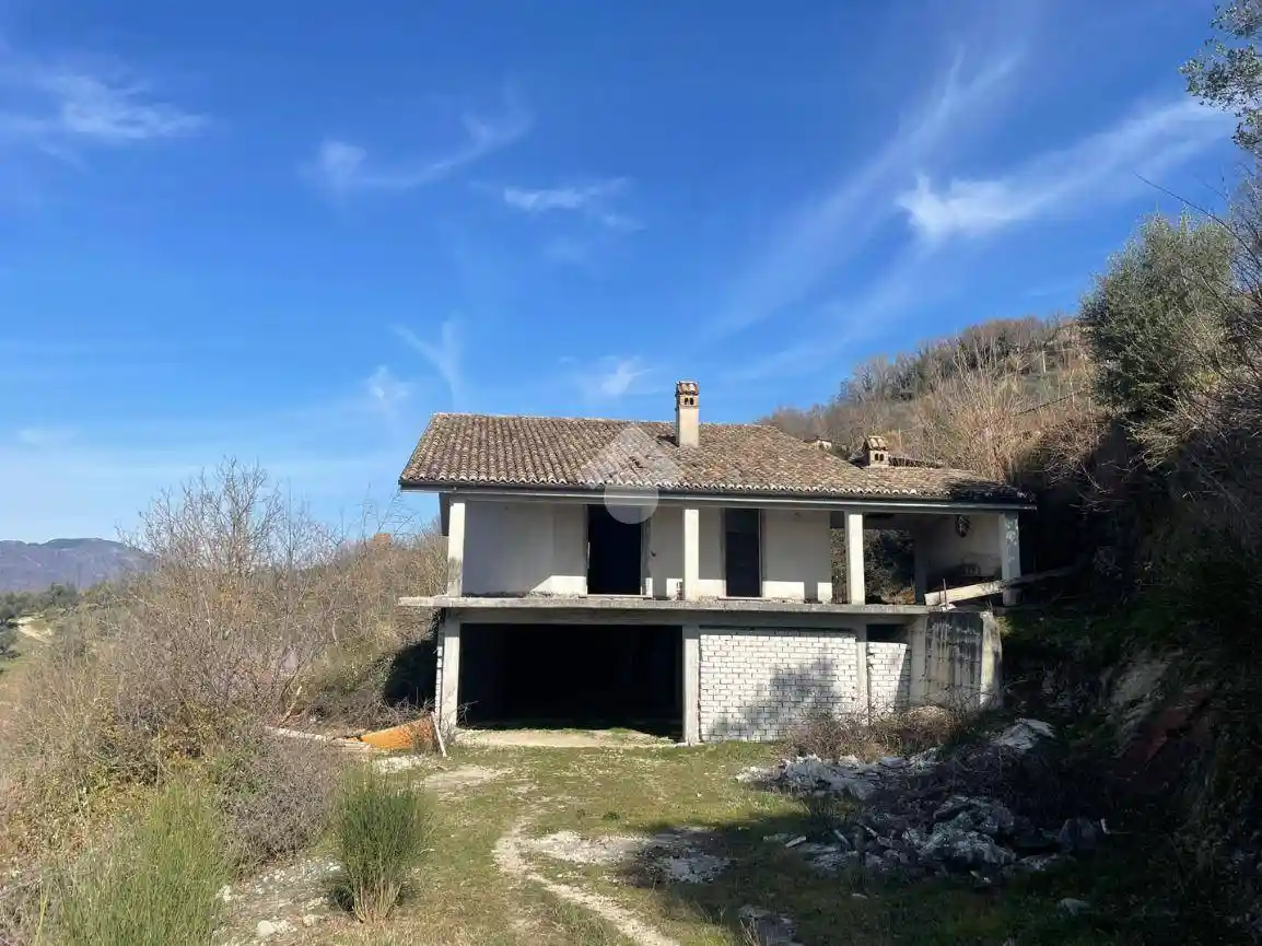 Villa in vendita a Subiaco