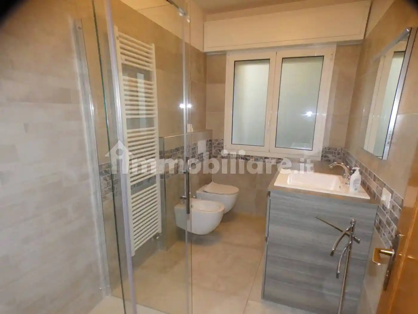 Appartamento in affitto a Riccione