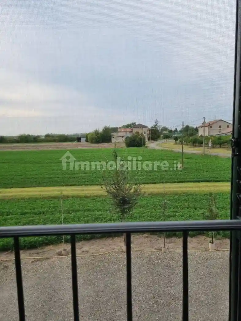 Villa in vendita a Bagnolo in Piano