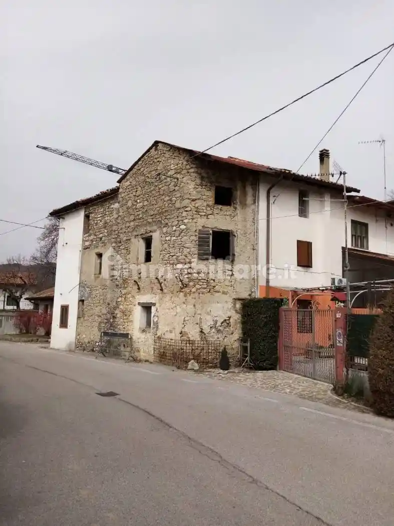 Rustico - Casale in vendita a Cividale del Friuli