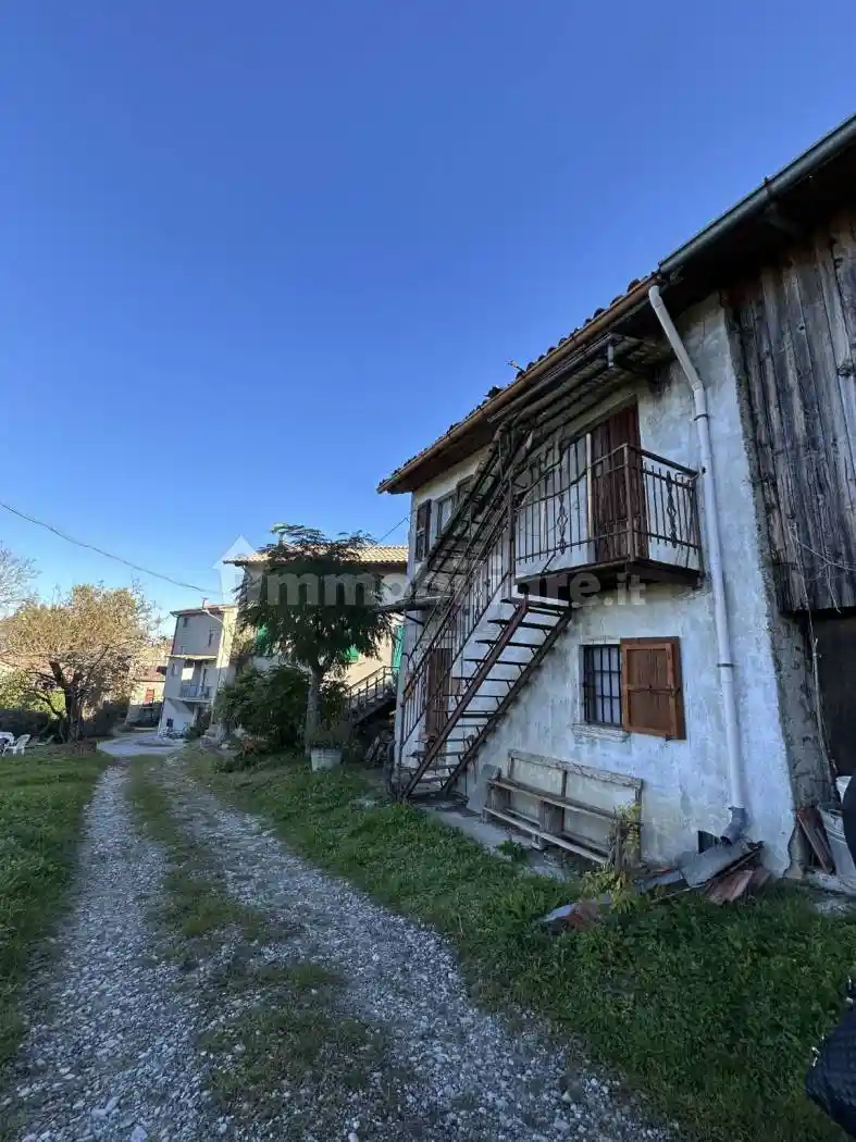 Rustico - Casale in vendita a Travo