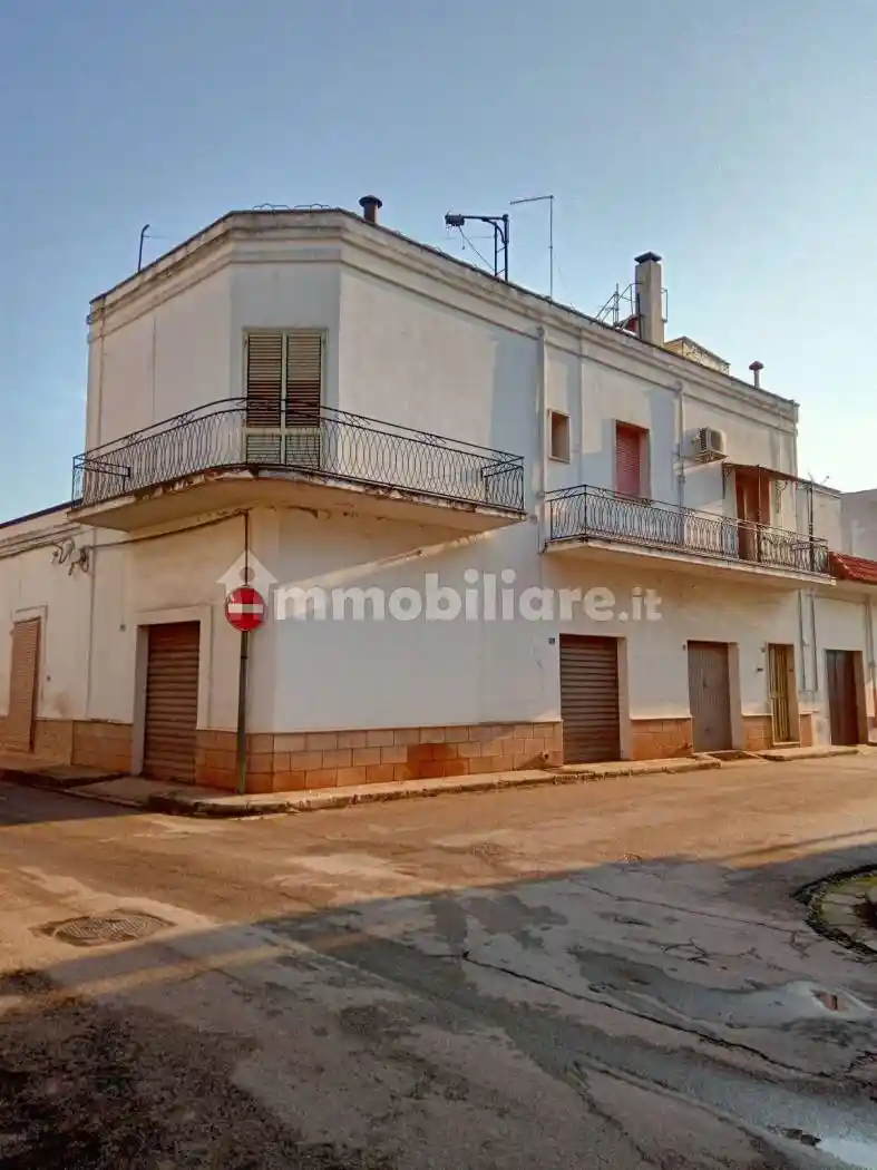 Palazzo - Edificio in vendita a Avetrana