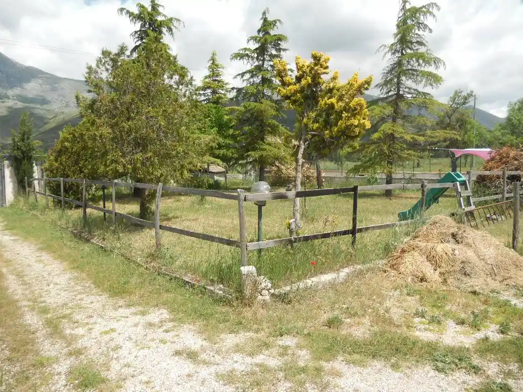 Villa bifamiliare Strada Provinciale per Massa Dalbe, Massa d'Albe - foto 4