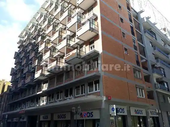 Appartamento in affitto a Taranto