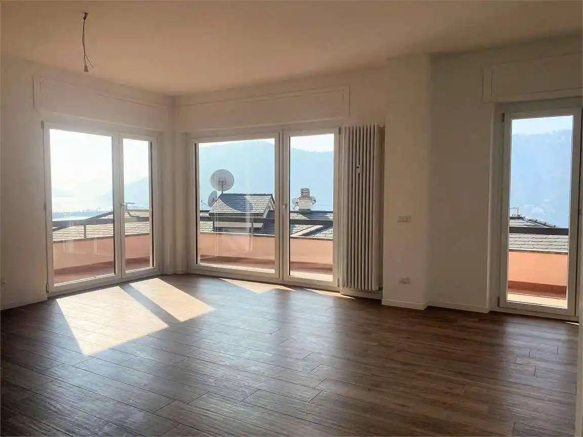 Appartamento in vendita a Campione d'Italia