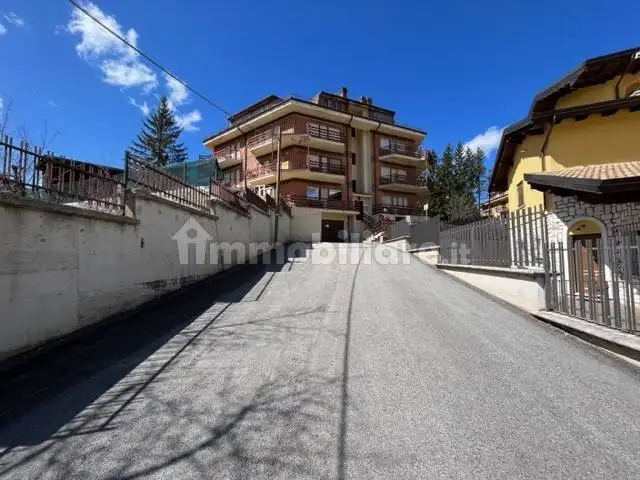 Appartamento in vendita a Rocca di Mezzo