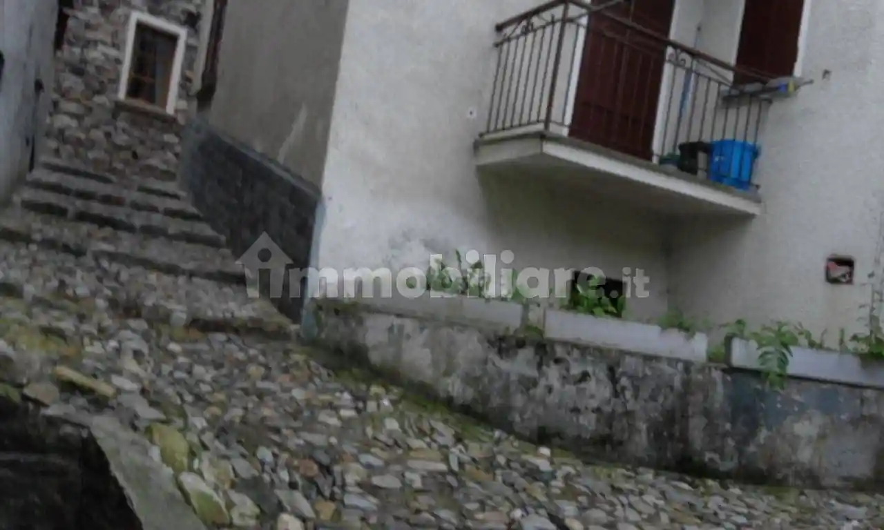 Trilocale via Adorna 12, Gagnone Orcesco, Druogno - foto 4