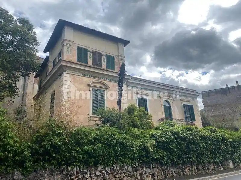 Villa in vendita a Marcellina
