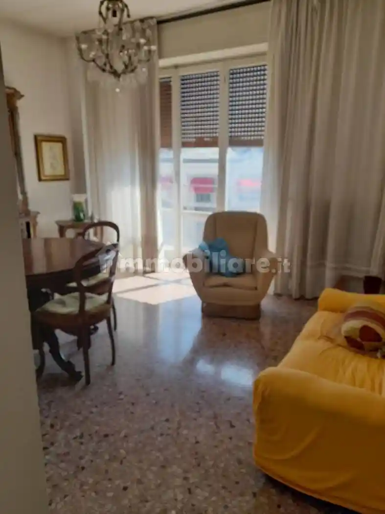 Appartamento in vendita a Stradella