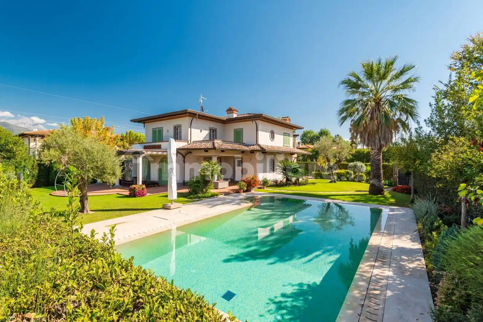 Villa in vendita a Forte dei Marmi