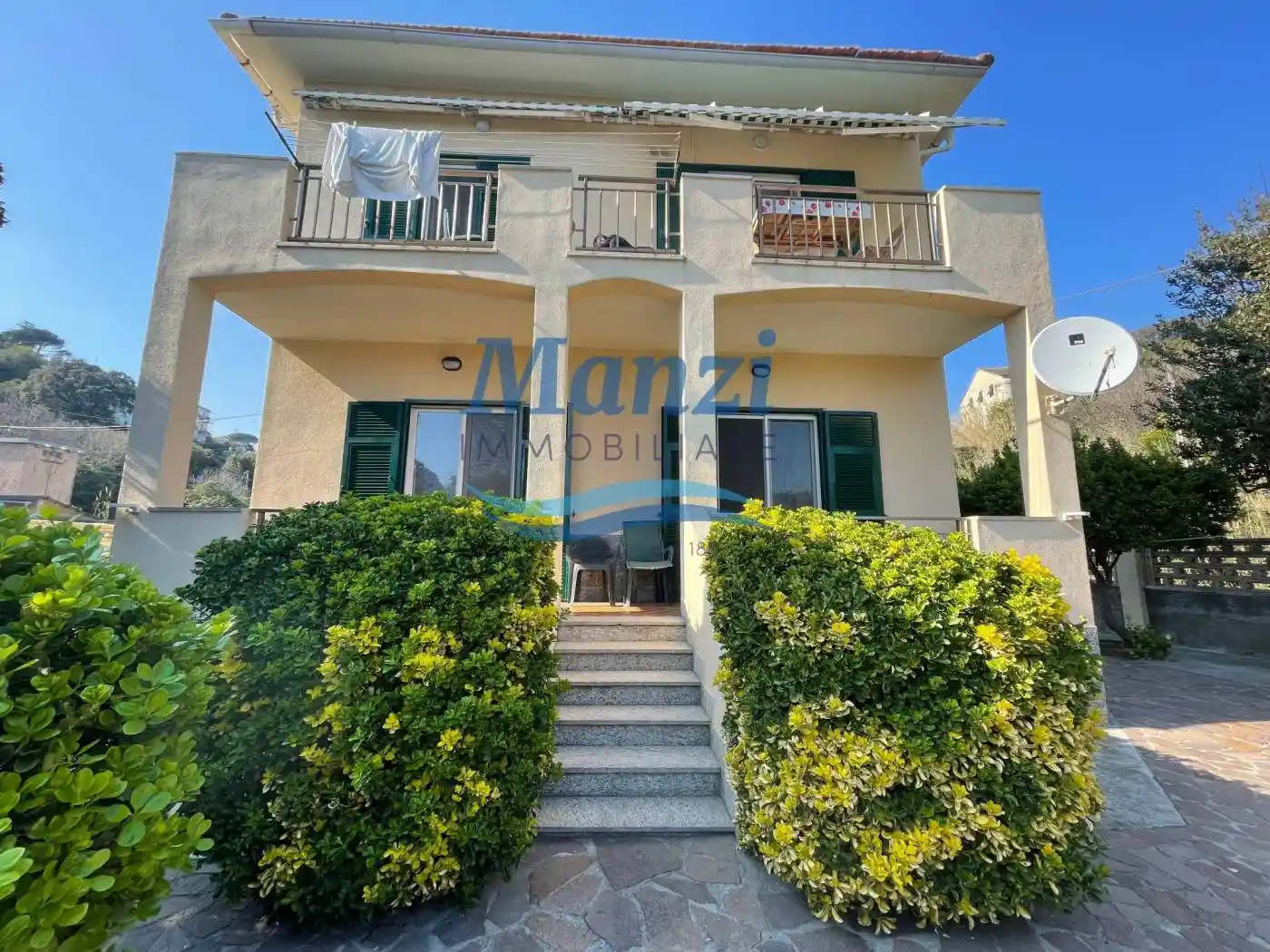 Appartamento in vendita a Celle Ligure