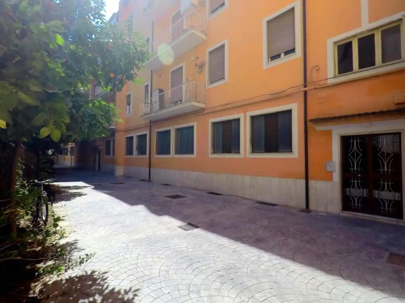 Appartamento via Dante Alighieri, Emanuele II, C. Colombo, Morelli e Silvati, Avellino - foto 3