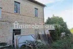 Palazzo - Stabile in vendita a Fano