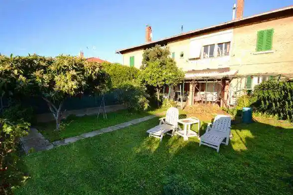 Appartamento in vendita a Rosignano Marittimo