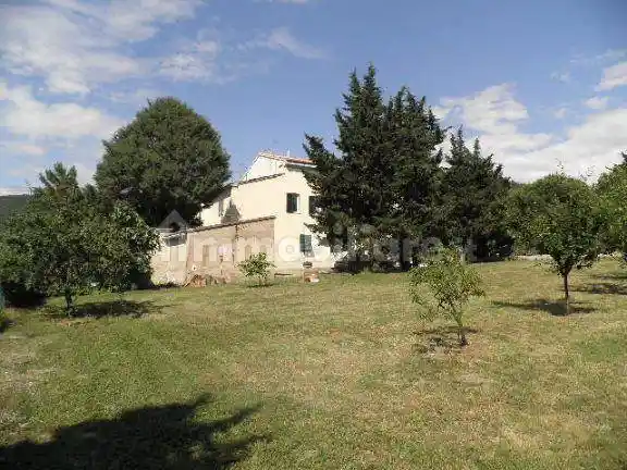 Appartamento in vendita a Castellina Marittima