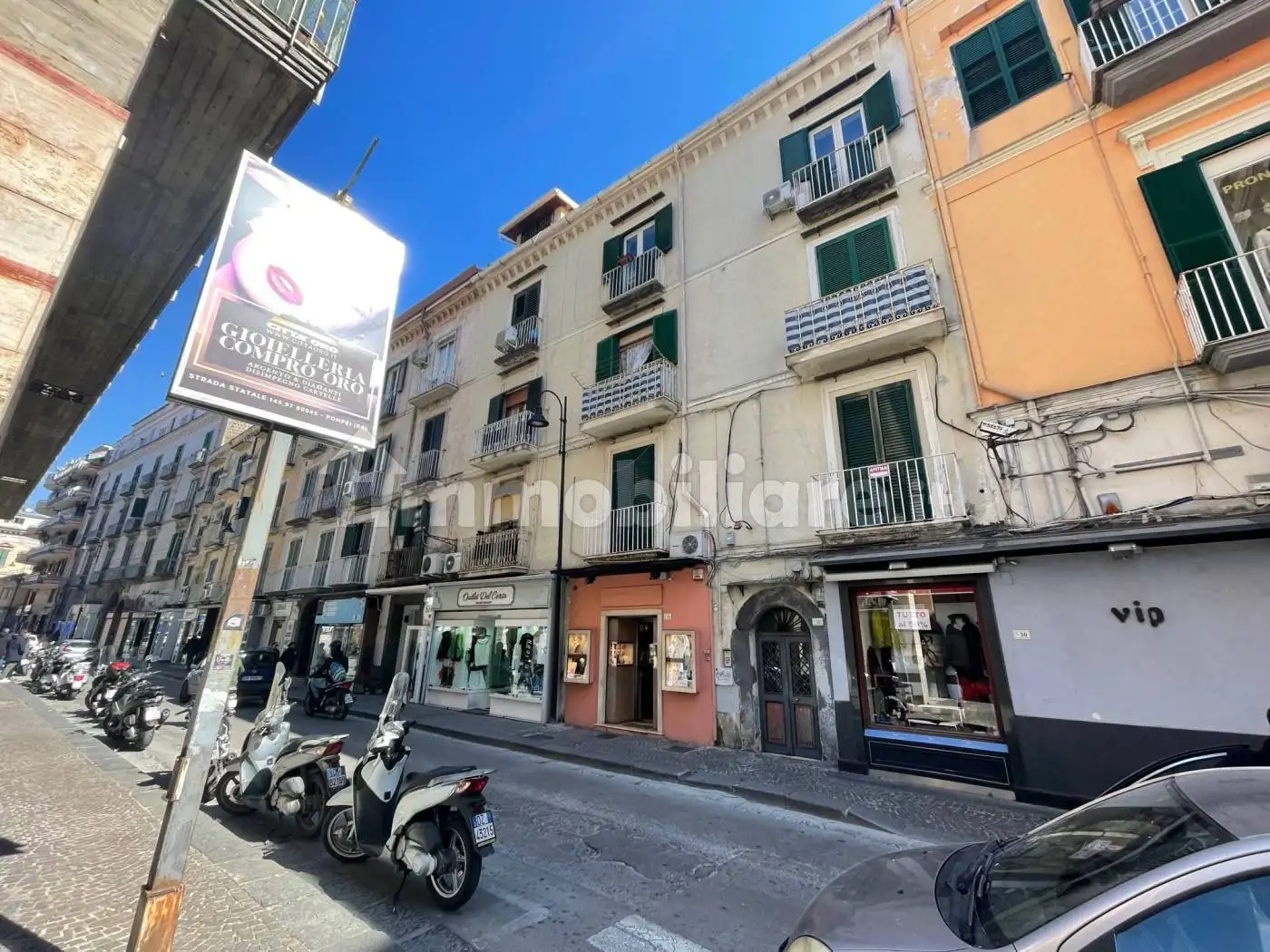 Appartamento in vendita a Castellammare di Stabia