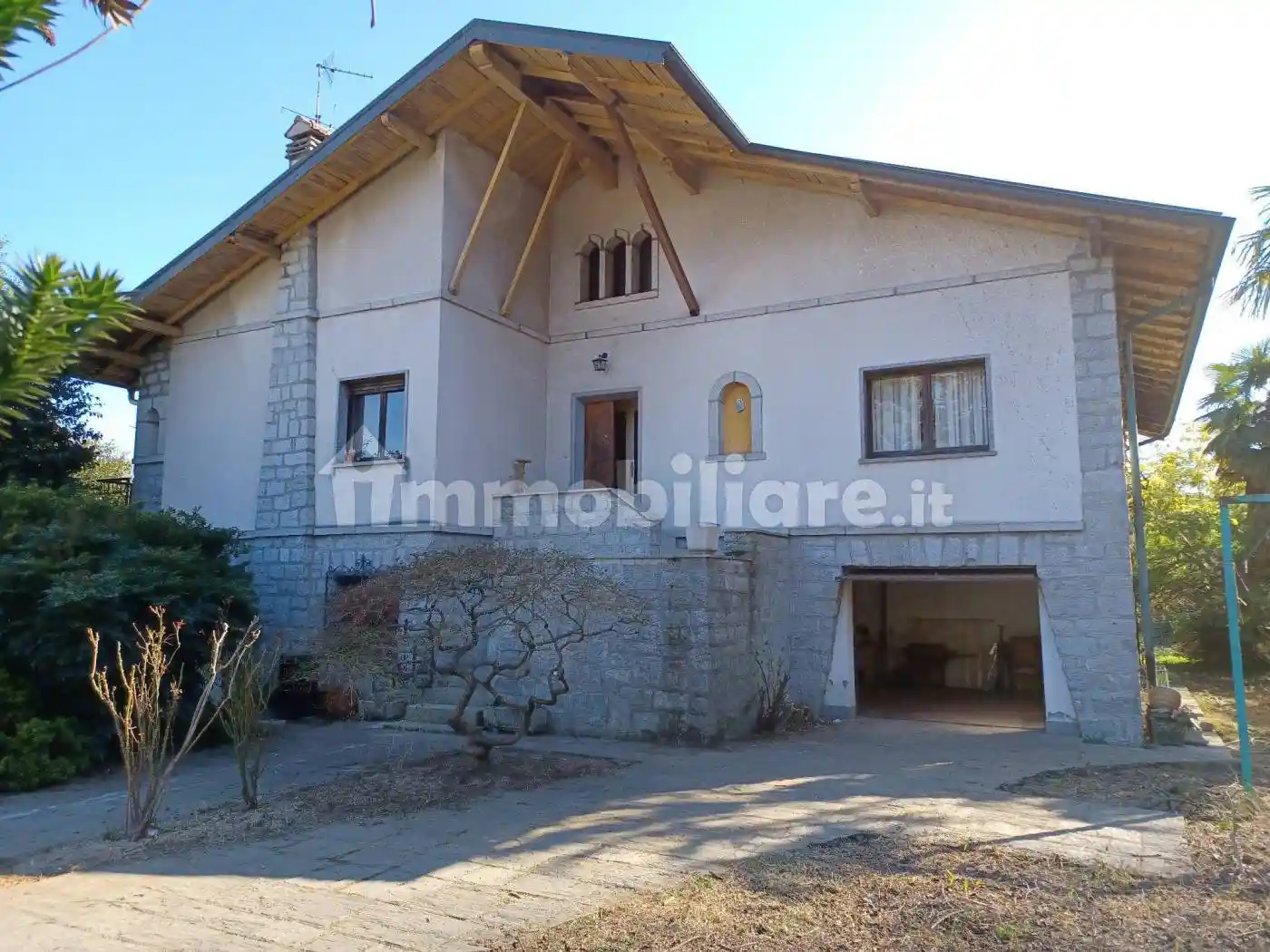 Villa in vendita a Verbania