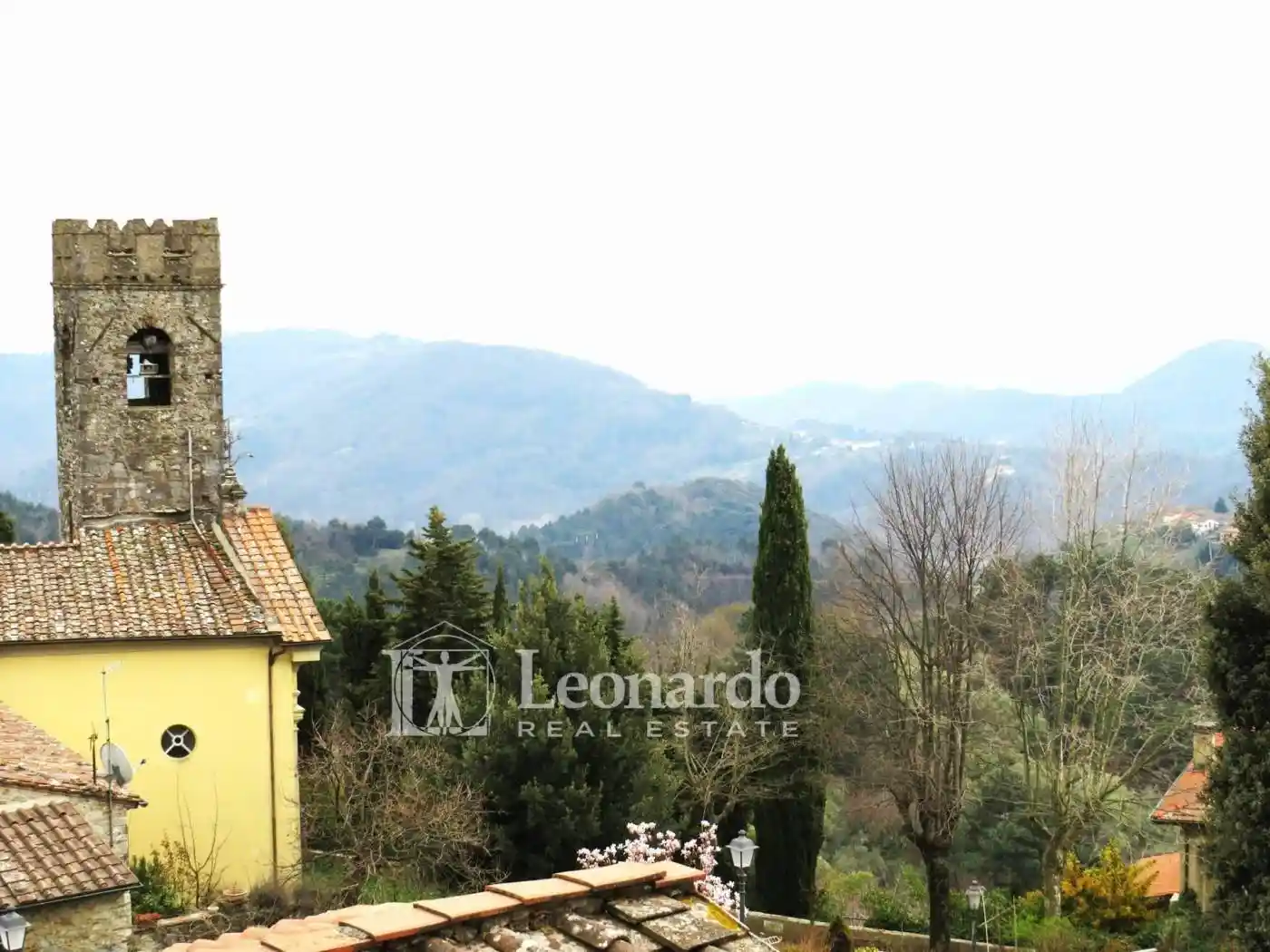 Casa indipendente in vendita a Camaiore
