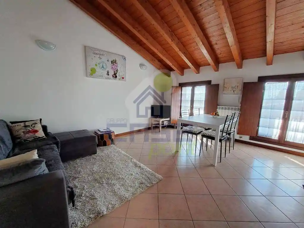 Appartamento in vendita a Persico Dosimo