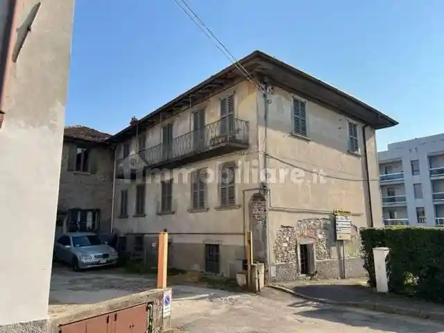 Rustico - Casale in vendita a Bergamo