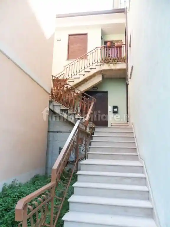 Villa a schiera 5 locali, buono stato, Castelfranci - foto 4