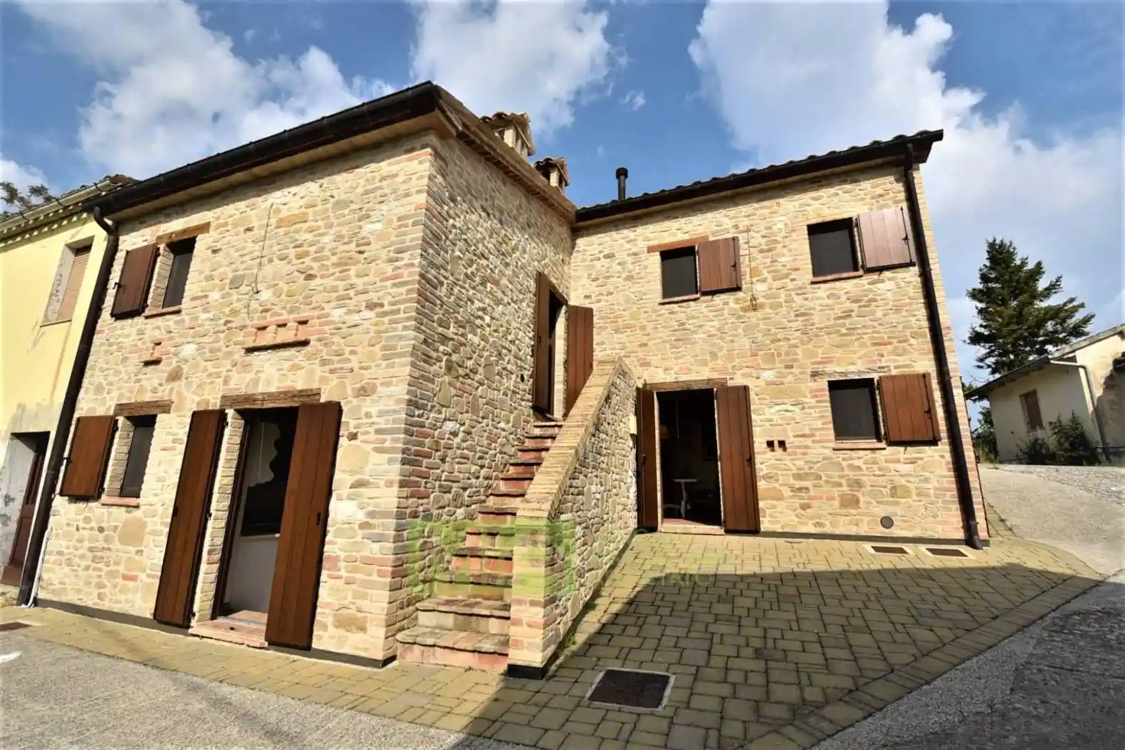 Casa indipendente in vendita a Montefortino
