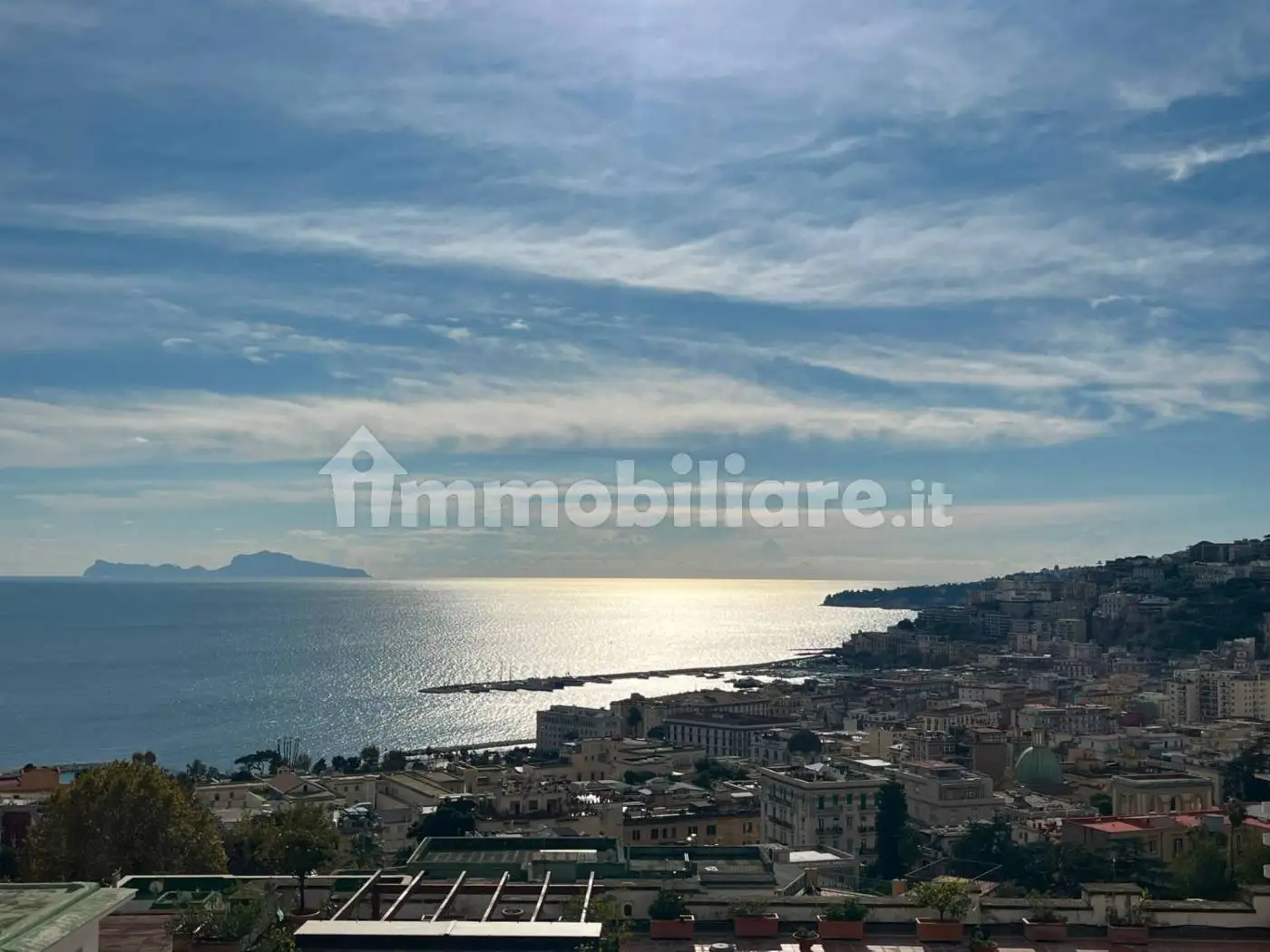 Appartamento in affitto a Napoli